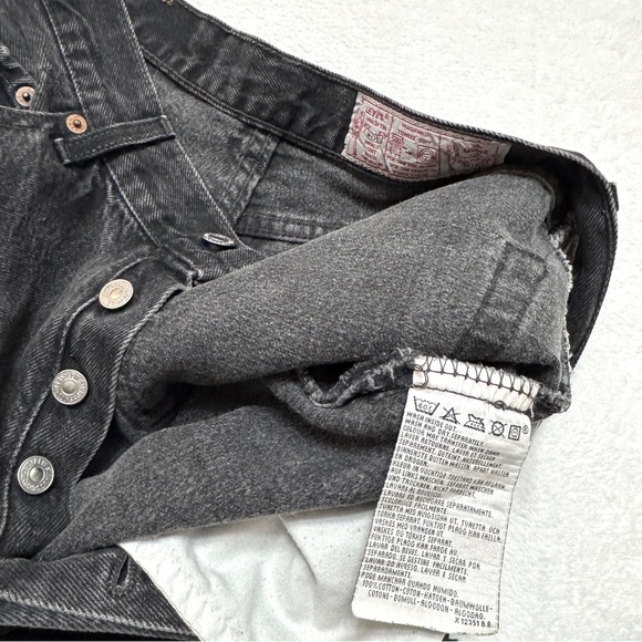 VINTAGE LEVI'S 901 France Made Mom Jeans High Waist tag 32x30 Measures 30x30 - Picture 7 of 12